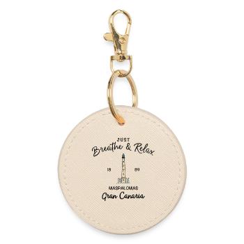 Take a deep breath & relax, Cran Canaria,, Spain - Round Keyring - oyster - Front