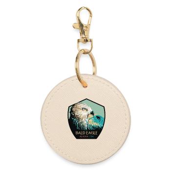Alaskan Bald Eagle Portrait - Round Keyring - oyster - Front