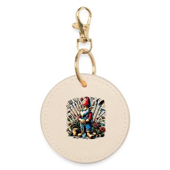 Colorful, living garden gnome surrounded by tools - Round Keyring - oyster - Front