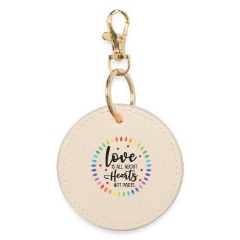 LGBTQ Pride Month - Liebe ist alles über Herzen - Runder Schlüsselanhänger - Auster - Vorne