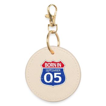 Born_in_September_05  - Round Keyring - oyster - Front