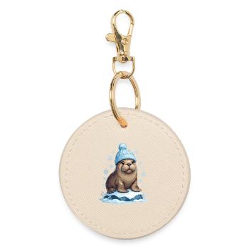 Winter sea lion with blue cap - Round Keyring - oyster - Front