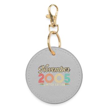 November 2005 Retro Vintage Birthday Gift - Round Keyring - grey - Front