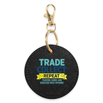 Trade Collect Repeat Trading Cards And Booster - Round Keyring - black - Front