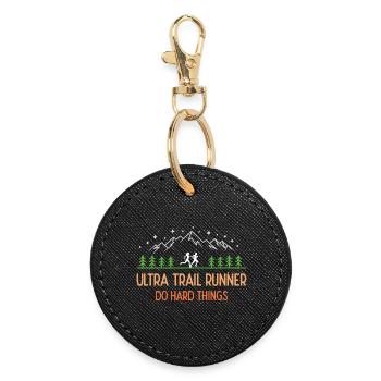 Ultra Trail Runner – Mach schwierige Dinge - Runder Schlüsselanhänger - Schwarz - Vorne