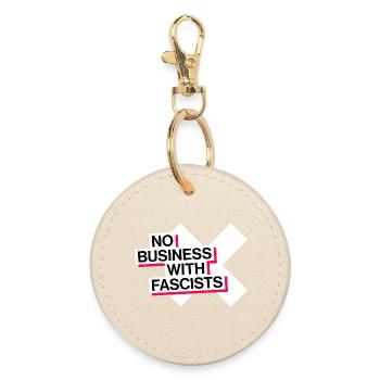 NO BUSINESS WITH FASCISTS - Round Keyring - oyster - Front