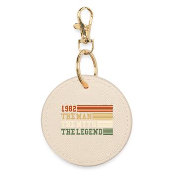 1982 The Man Myth Legend 1982 | vintage!! - Round Keyring - oyster - Front