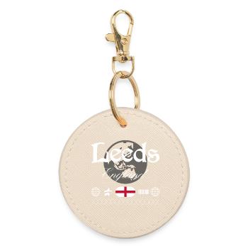 Leeds England Streetwear Travel Souvenir - Round Keyring - oyster - Front