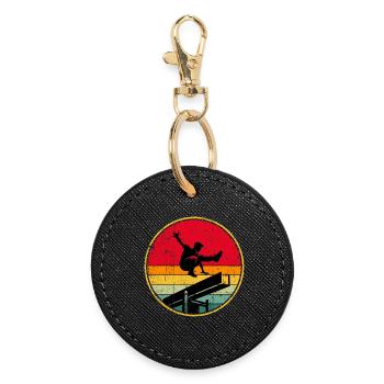 Retro Skater Silhouette auf Sonnenuntergang Streifen - Runder Schlüsselanhänger - Schwarz - Vorne
