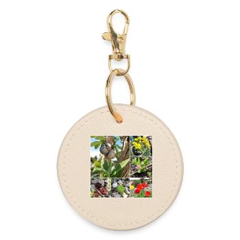 Various garden plants and snails - Round Keyring - oyster - Front