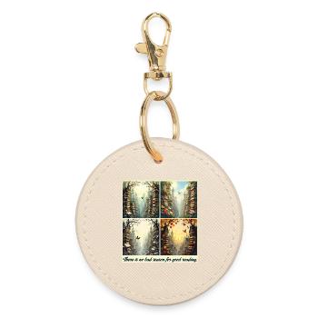 Seasonal Reading Arch - Round Keyring - oyster - Front