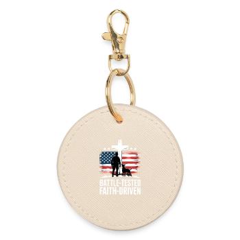 Battle Tested Faith Driven Soldier Cross USA Flag - Round Keyring - oyster - Front