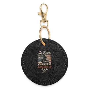 Amoureuse d’un homme qui construit l’Amérique - Porte-clés rond - noir - Devant