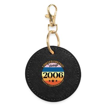 2006 Vintage Birthday Gift - Round Keyring - black - Front