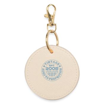 Vintage 2009 | Aged to perfection | Birthday - Round Keyring - oyster - Front