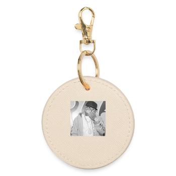 Cat rapper street style - Round Keyring - oyster - Front
