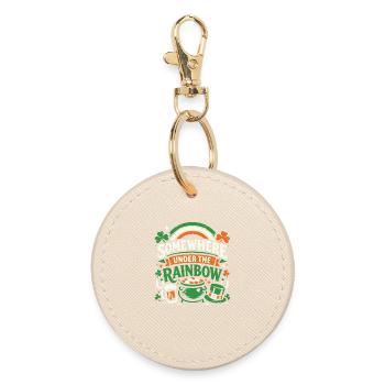 Under The Rainbow | St. Patrick's Day - Round Keyring - oyster - Front