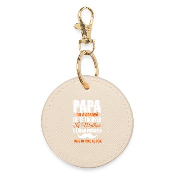 Dad looking for the perfect gift - Round Keyring - oyster - Front