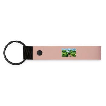 Eisenbahn mit einem Herzen aus Gold - Matte PU Schlüsselanhänger - Rosa - Vorne