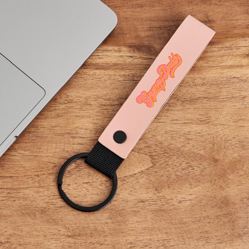 Script rétro de Grumpy Daddy - « Exploitation » en couleur Porte-clés en PU mat