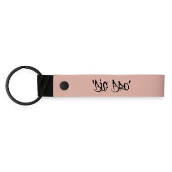 BIG BRO - Matte PU Schlüsselanhänger - Rosa - Vorne