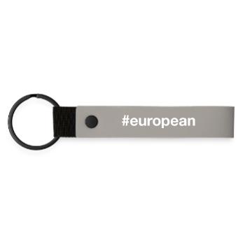 EUROPEAN Europa Hashtag - Matte PU Schlüsselanhänger - Hellgrau - Vorne
