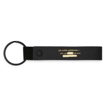 Sofa shackles: Tidying up refused - Matte Pu Keyring - black - Front