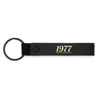 1977 - Matte PU Schlüsselanhänger - Schwarz - Vorne