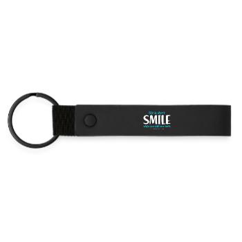 Smile (dark) - Matte Pu Keyring - black - Front