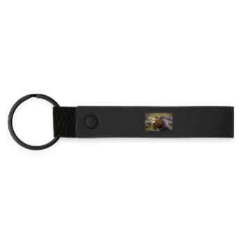 Close-up of an Earth Toad - Poster - Matte Pu Keyring - black - Front