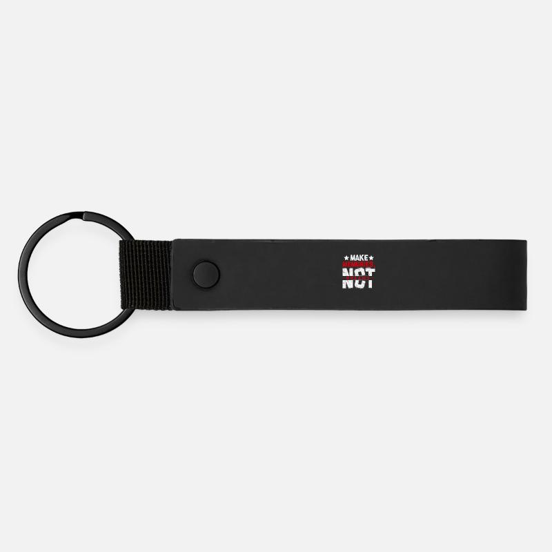 Make Memories Not Dreams - Matte Pu Keyring - black