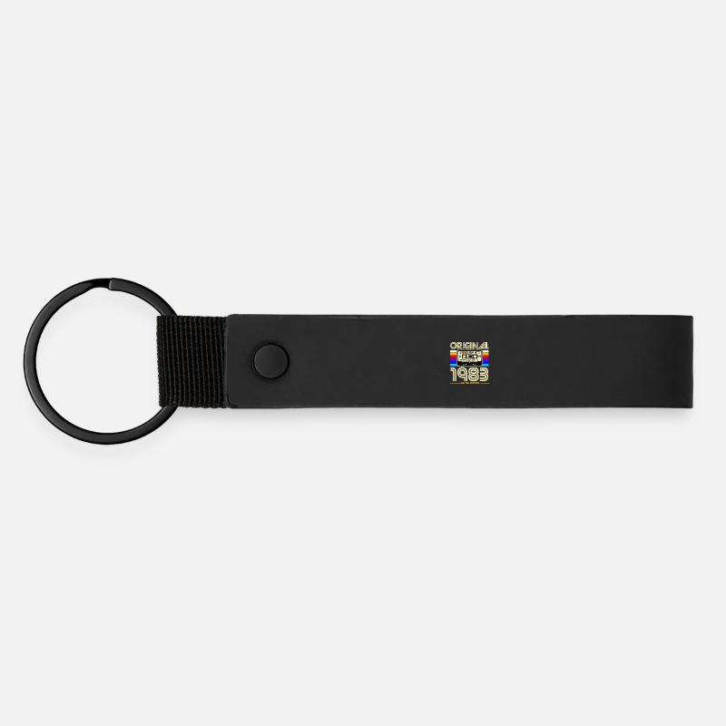 Original 1983 Retro Cassette - Matte Pu Keyring - black