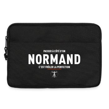 Passer A Cote D Un Normand C Est Froler La Perf... - Sacoche pour ordinateur portable 13 pouces - noir - Devant