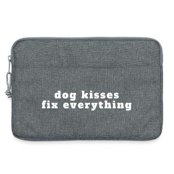 Dog Kisses Fix Everything – Süßer Hunde Spruch - Laptoptasche 13" - Grau meliert - Vorne