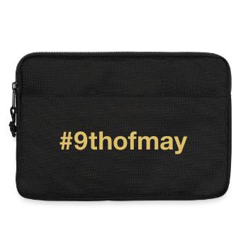 born on May 9 Birthday birthday - Laptop bag 13" - black - Front