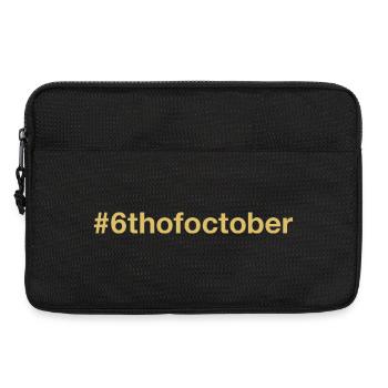 né le 6 octobre Anniversaire anniversaire - Sacoche pour ordinateur portable 13 pouces - noir - Devant
