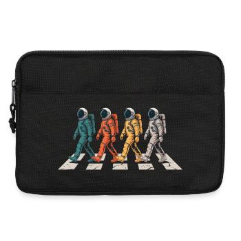 Raumfahrt T-Shirt mit Astronauten Parade - Laptoptasche 13" - Schwarz - Vorne