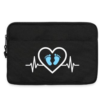 Schwangerschaftsankündigung Herz Blaue Fußabdrücke Junge - Laptoptasche 13" - Schwarz - Vorne