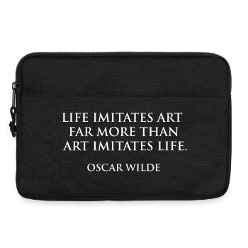 Oscar Wilde Quote Bold Typographic Tee - Laptop bag 13" - black - Front