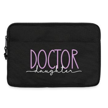 Doktor stolze Tochter süßes Geschenk - Laptoptasche 13" - Schwarz - Vorne
