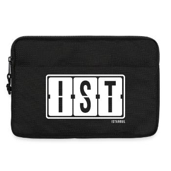 Istanbul IST, City Souvenir Hoodie, Tasse, Tasche - Laptoptasche 13" - Schwarz - Vorne