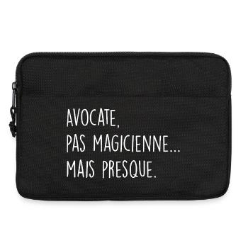 Avocate, pas magicienne… mais presque - Sacoche pour ordinateur portable 13 pouces - noir - Devant