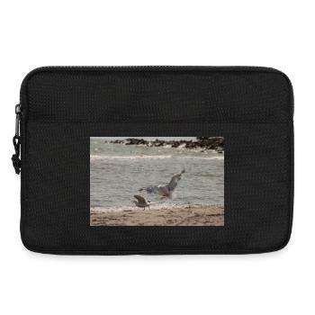Zwischen Himmel und Meer - Laptoptasche 13" - Schwarz - Vorne