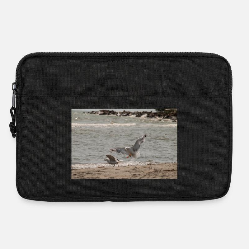 Zwischen Himmel und Meer - Laptoptasche 13" - Schwarz