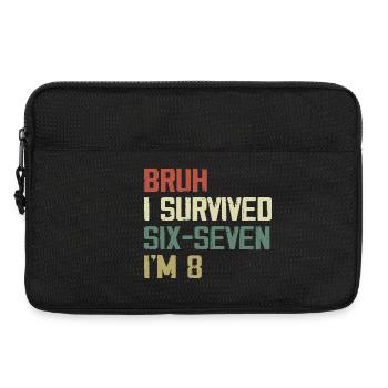 8th Birthday Design – Finally Eight Years Old - Laptop bag 13" - black - Front
