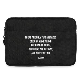 Buddha-Zitat zu zwei Fehlern auf dem Weg zur Wahrheit - Laptoptasche 13" - Schwarz - Vorne