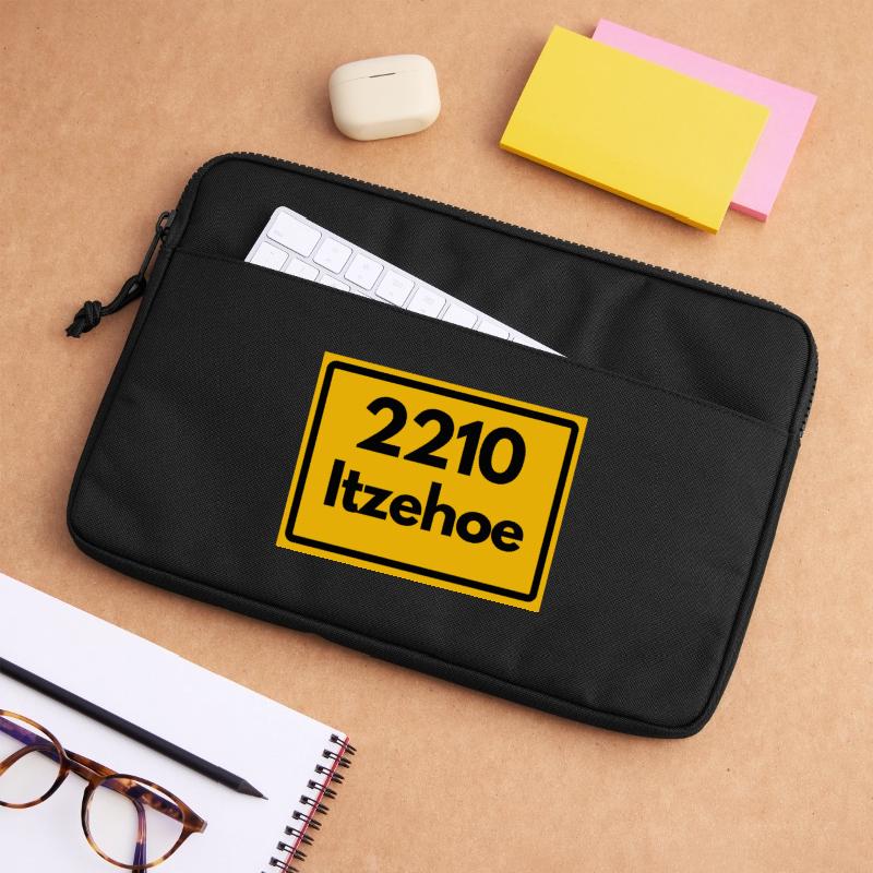 OLD POSTCODE RETRO 2210 ITZHOE – FANS Laptop bag 13"