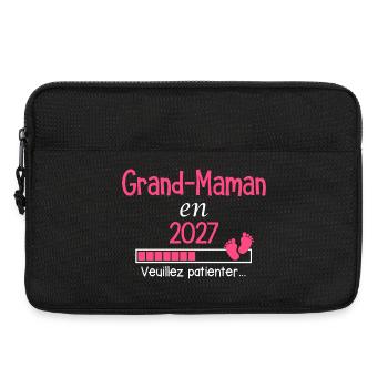 Grandma in 2027 Grandma-to-be gift - Laptop bag 13" - black - Front