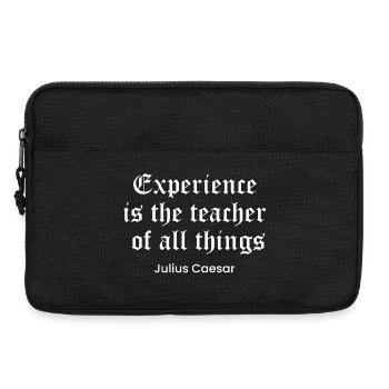 Citation de César sur l’expérience en tant que maître - Sacoche pour ordinateur portable 13 pouces - noir - Devant