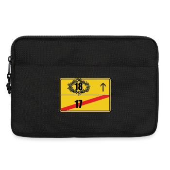 Ortsschild 18. Geburtstag Geschenk - Laptoptasche 13" - Schwarz - Vorne